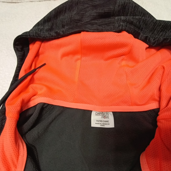 DANSKIN NOW ZIP UP HOODED JACKET CHARCOAL SIZE 1X(16) - Picture 2 of 7